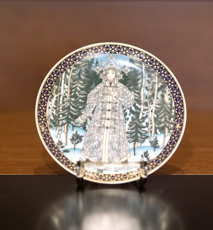 Блюдо "Снегурочка"